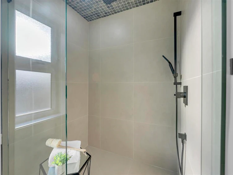 1-2888 E 6th Ave Avenue, Vancouver, BC, V5M 1R8 - 34