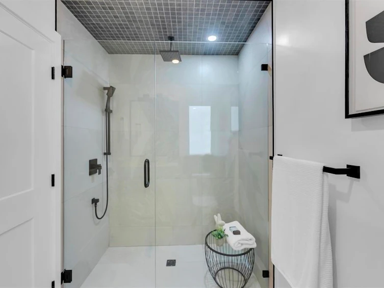 1-2888 E 6th Ave Avenue, Vancouver, BC, V5M 1R8 - 24