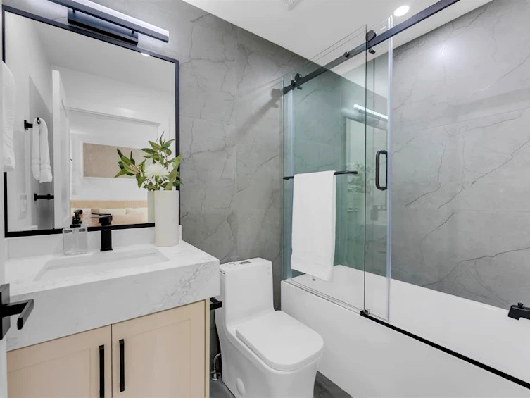 1-2888 E 6th Ave Avenue, Vancouver, BC, V5M 1R8 - 14