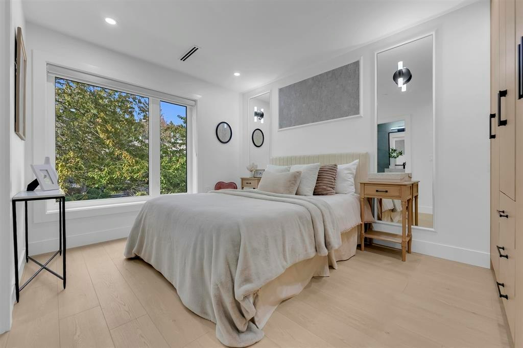 1-2888 E 6th Ave Avenue, Vancouver, BC, V5M 1R8 - 13