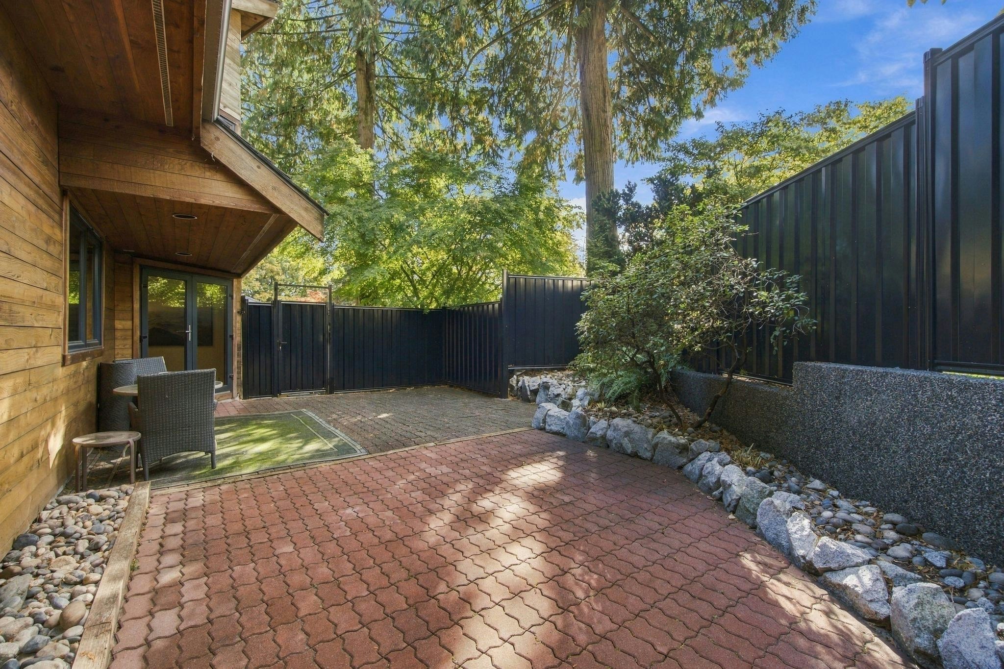 1383 Charter Hill Drive, Coquitlam, BC, V3E 1P1 - 30