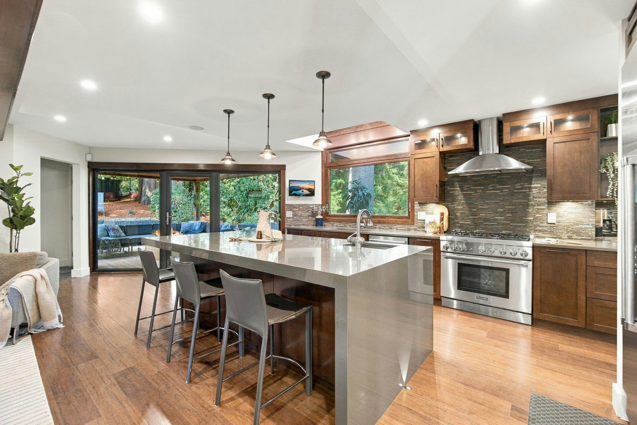 1383 Charter Hill Drive - 5