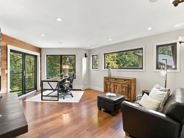 1383 Charter Hill Drive, Coquitlam, BC, V3E 1P1 - 12