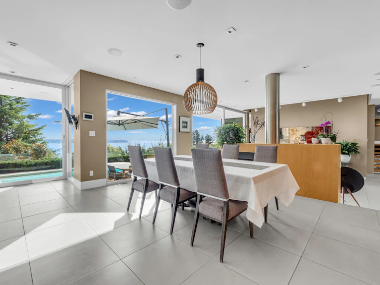 4313 Rockridge Road, West Vancouver, BC, V7W 1A6 - 10
