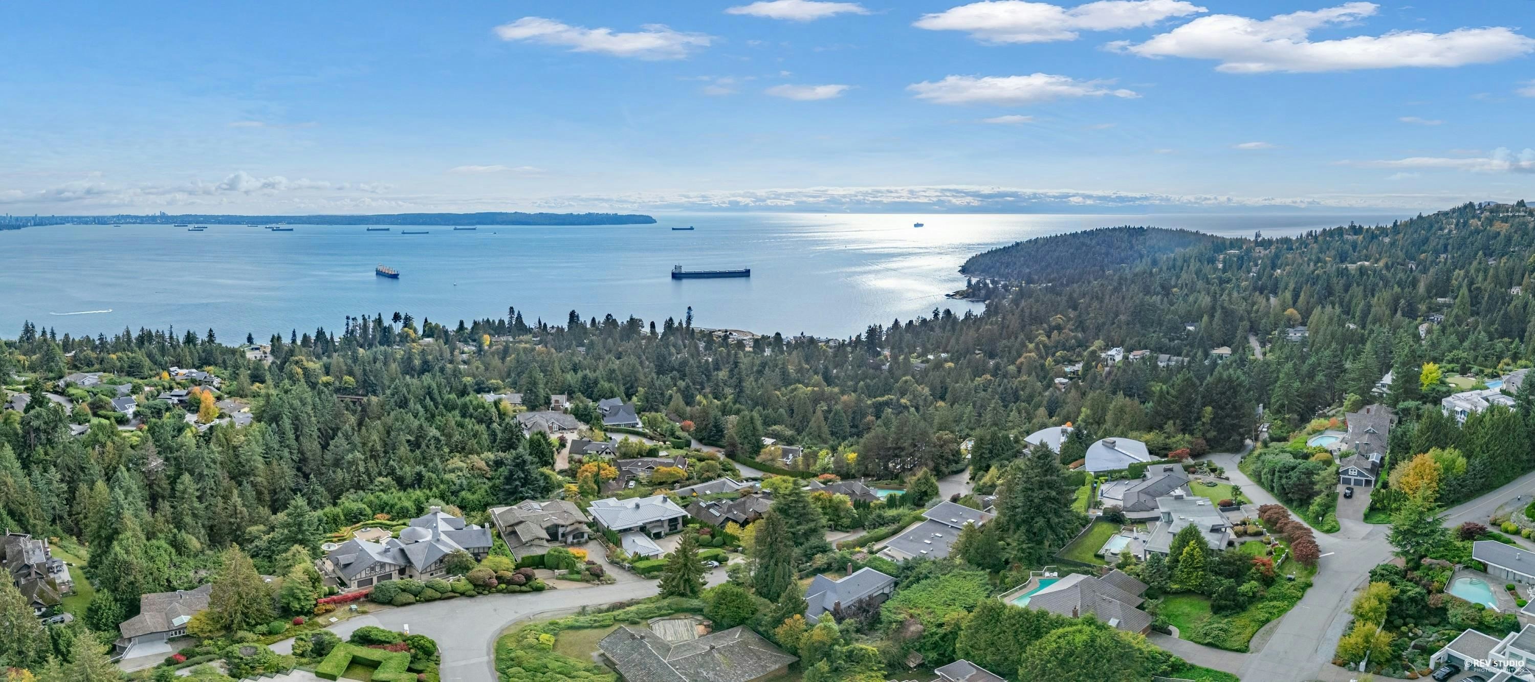 4313 Rockridge Road, West Vancouver, BC, V7W 1A6 - 39