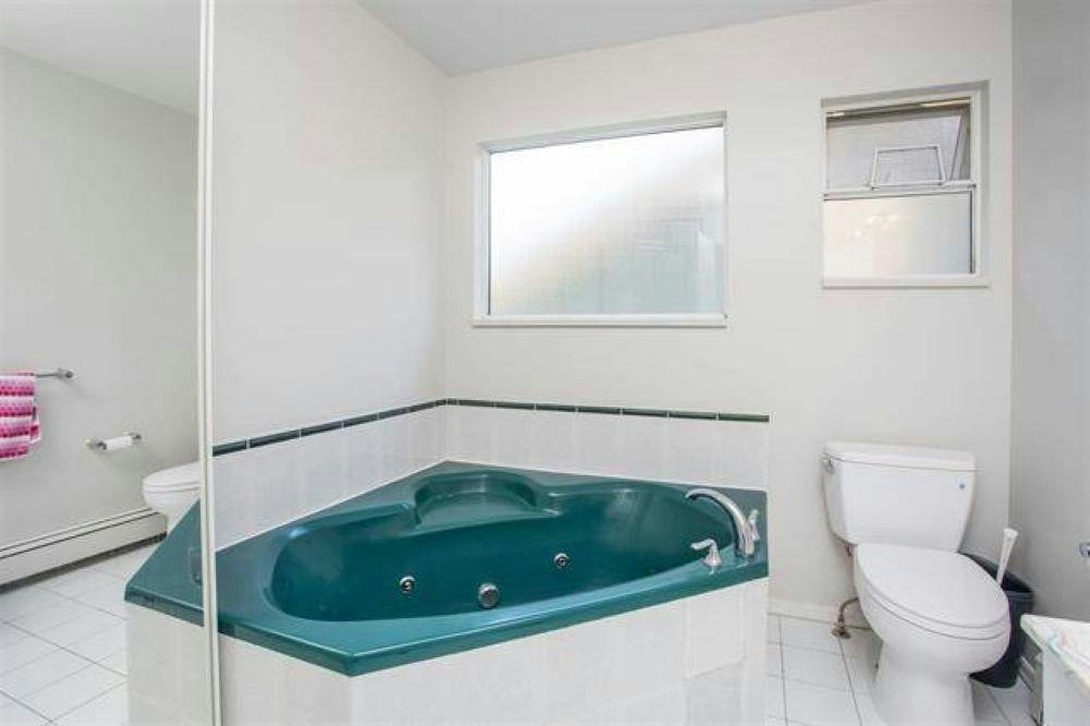 2945 W 12th Avenue, Vancouver, BC, V6K 2R2 - 8