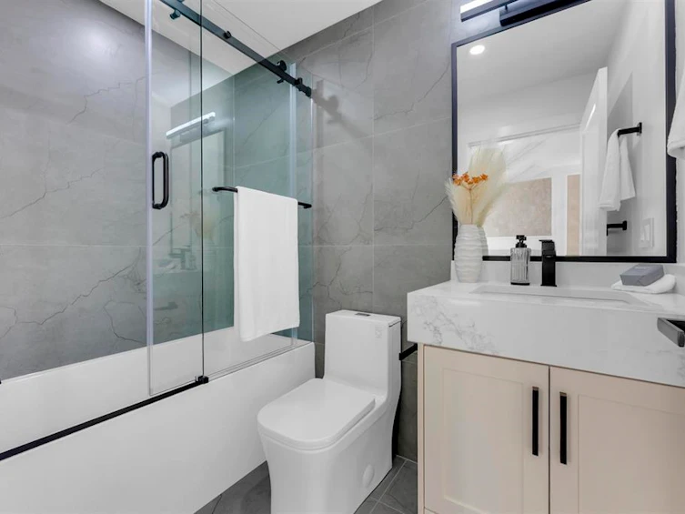 2-2888 E 6th Avenue, Vancouver, BC, V5M 1R8 - 16