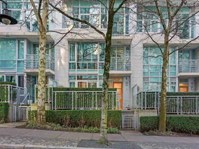493 Broughton Street - 4