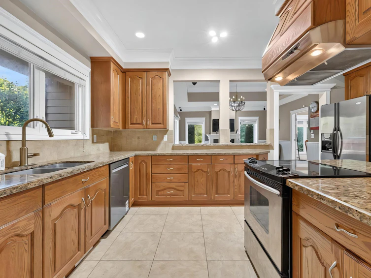 15775 39a Avenue, Surrey, BC, V3S 0L1 - 13