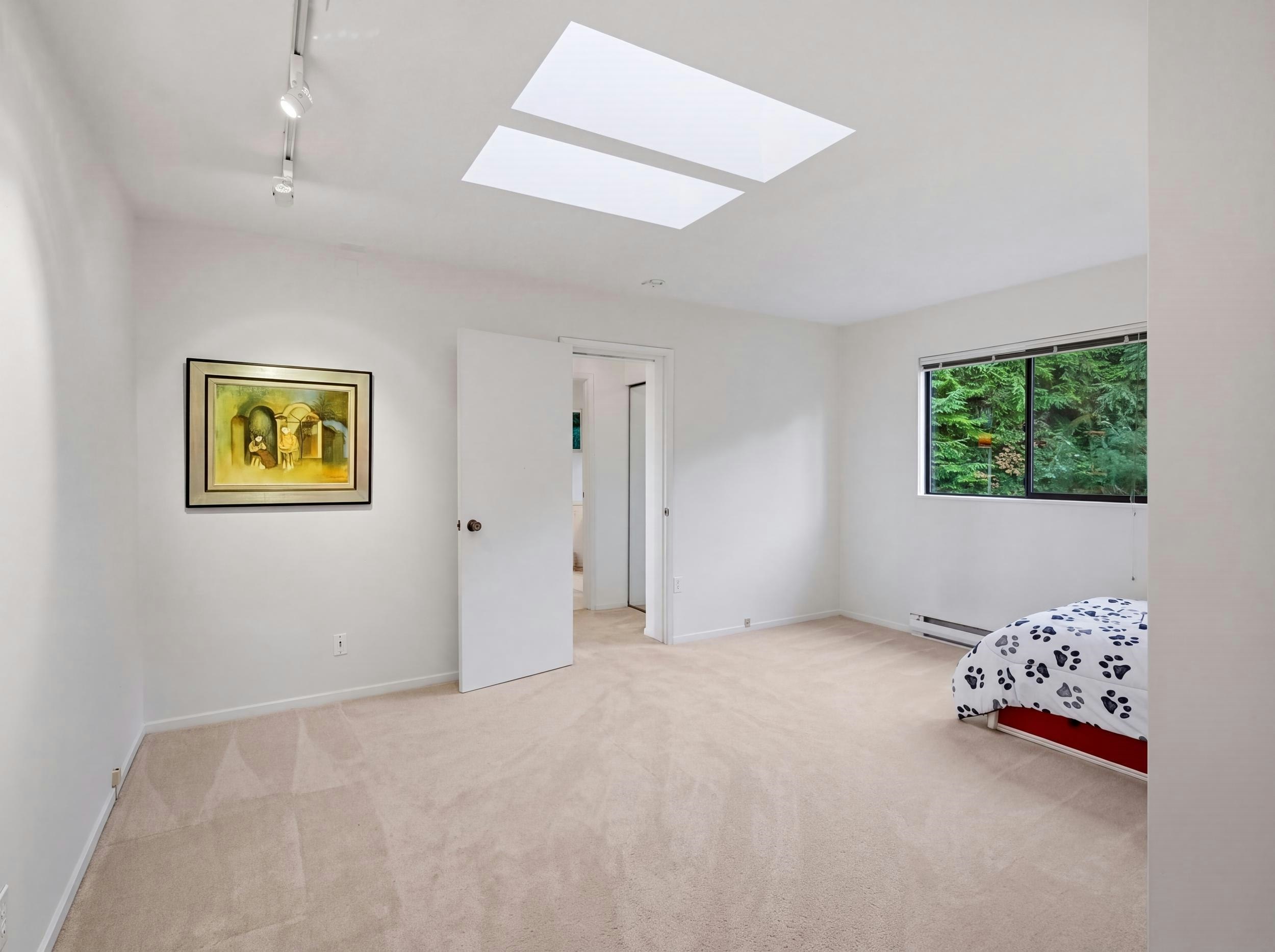 1439 Sandhurst Place, West Vancouver, BC, V7X 2P4 - 27