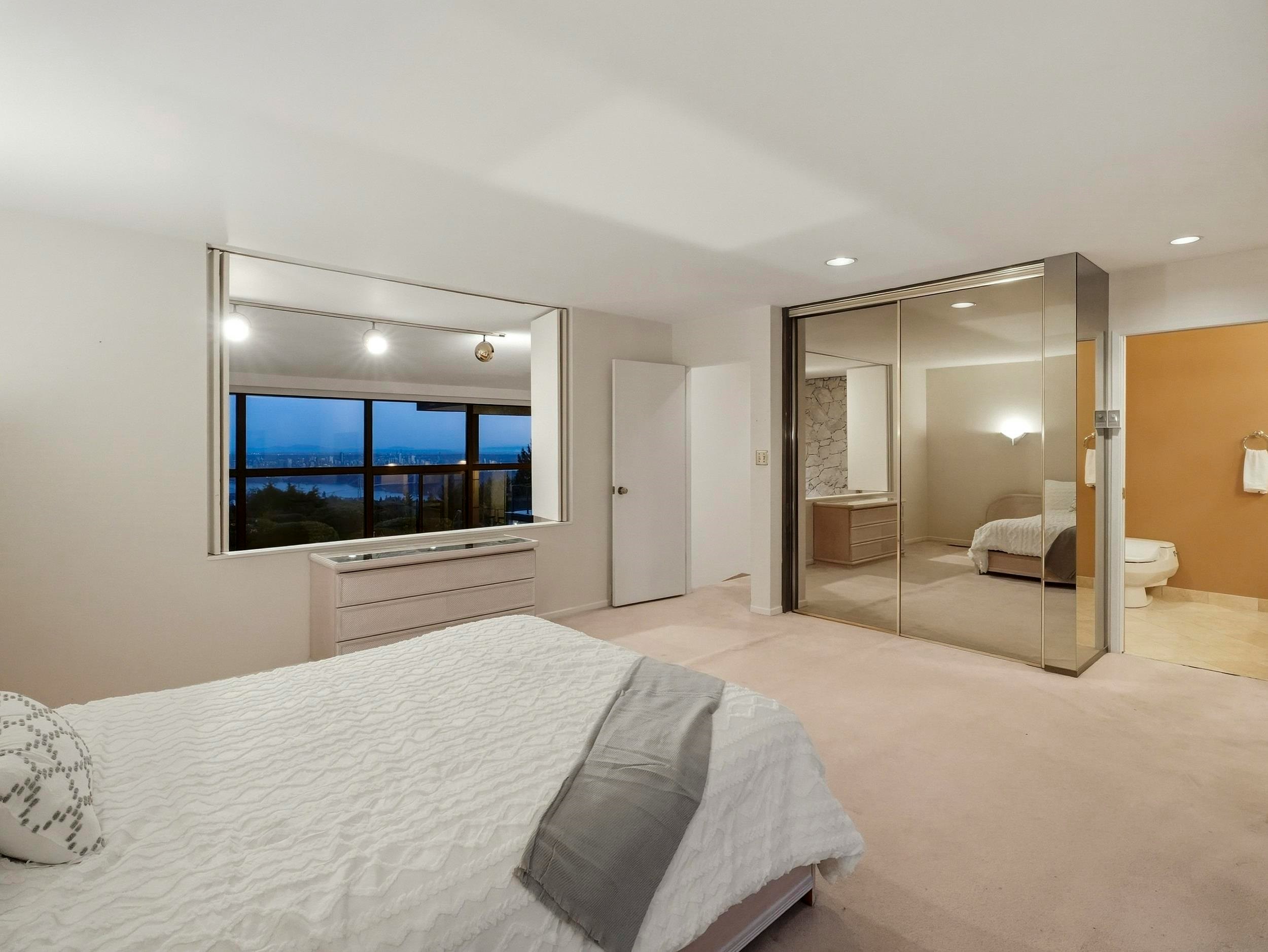 1439 Sandhurst Place, West Vancouver, BC, V7X 2P4 - 24