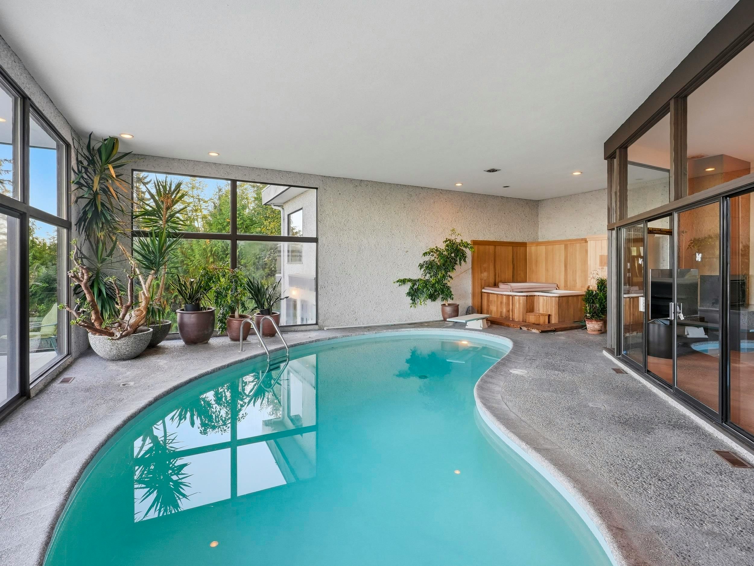 1439 Sandhurst Place, West Vancouver, BC, V7X 2P4 - 14