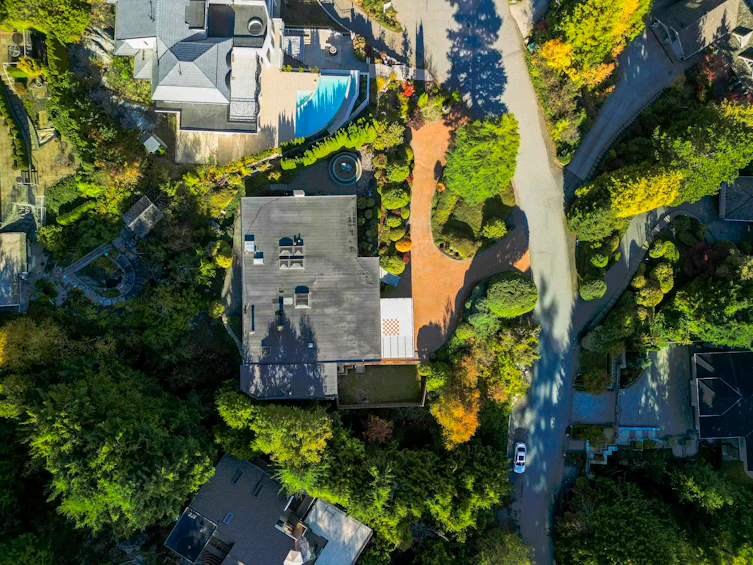 1439 Sandhurst Place, West Vancouver, BC, V7X 2P4 - 37