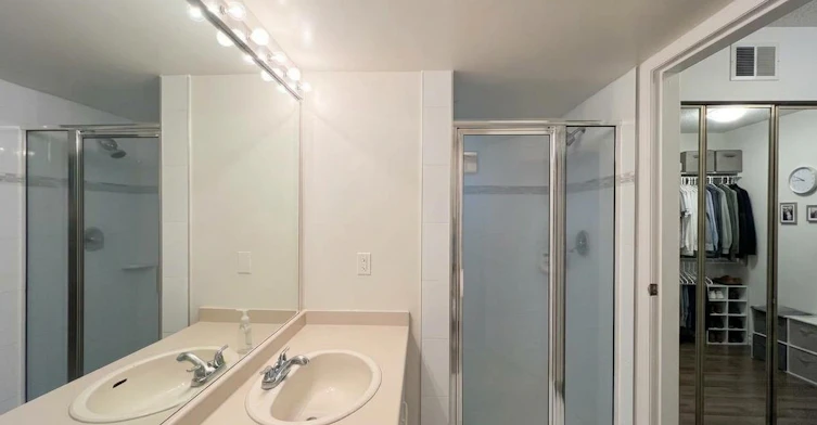 203-3720 W 8th Avenue, Vancouver, BC, V6R 1Z3 - 10