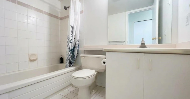 203-3720 W 8th Avenue, Vancouver, BC, V6R 1Z3 - 12