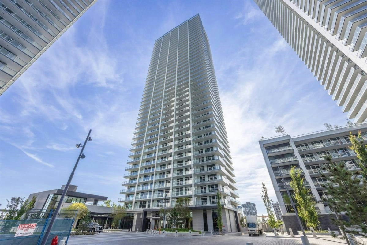 4211-3833 Evergreen Place, Burnaby, BC, V3J 0M2