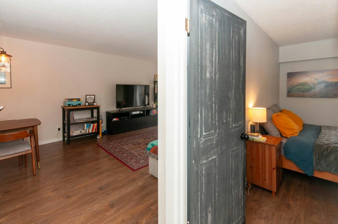 210-120 E 4th, North Vancouver, BC, V7L 1H6 - 6