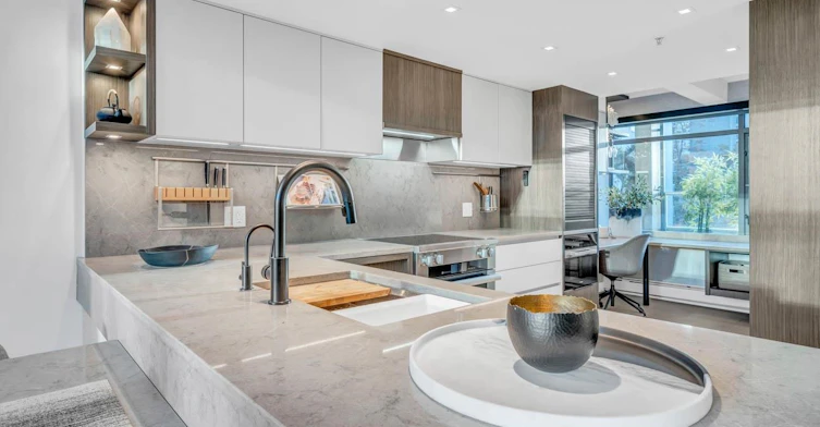PH5-1688 Robson Street, Vancouver, BC, V6G 1C7 - 8