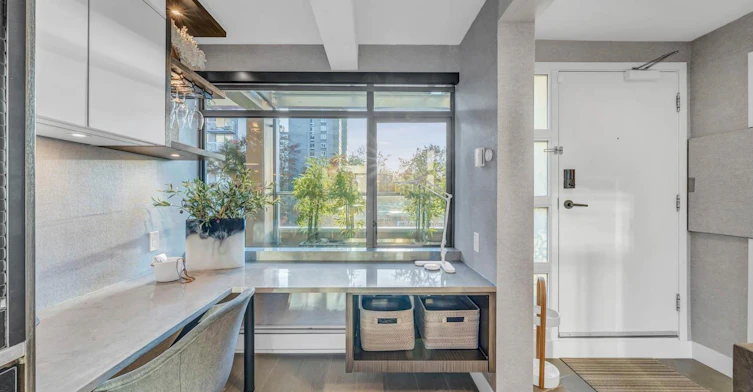 PH5-1688 Robson Street, Vancouver, BC, V6G 1C7 - 12