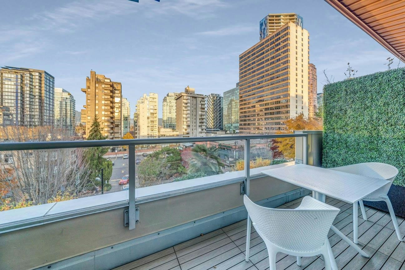 PH5-1688 Robson Street, Vancouver, BC, V6G 1C7 - 5