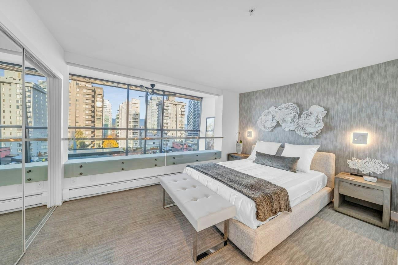 PH5-1688 Robson Street, Vancouver, BC, V6G 1C7 - 16