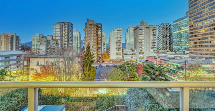 PH5-1688 Robson Street, Vancouver, BC, V6G 1C7 - 32