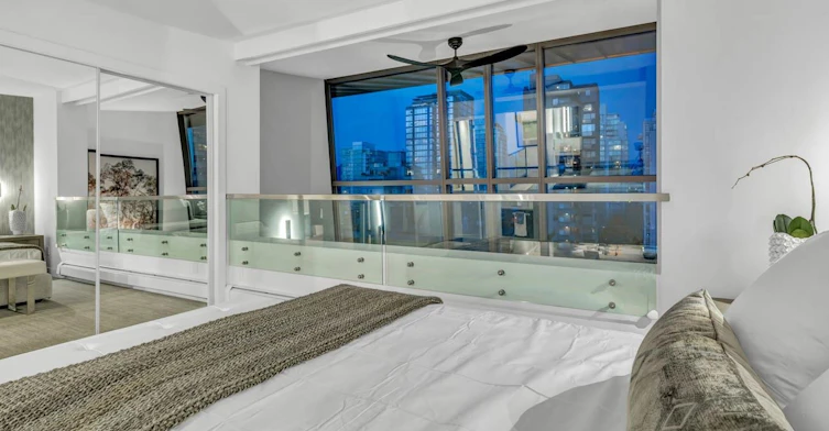 PH5-1688 Robson Street, Vancouver, BC, V6G 1C7 - 36