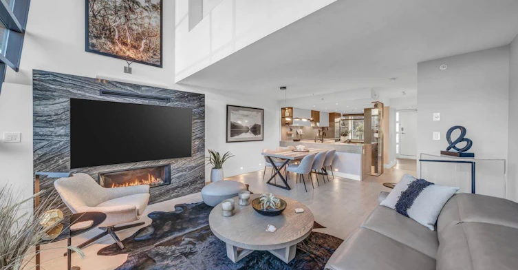 PH5-1688 Robson Street, Vancouver, BC, V6G 1C7