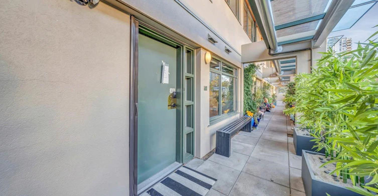 PH5-1688 Robson Street, Vancouver, BC, V6G 1C7 - 40