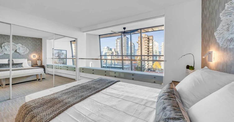 PH5-1688 Robson Street, Vancouver, BC, V6G 1C7 - 17