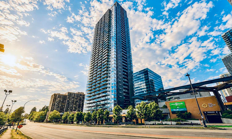 604-13615 Fraser Highway