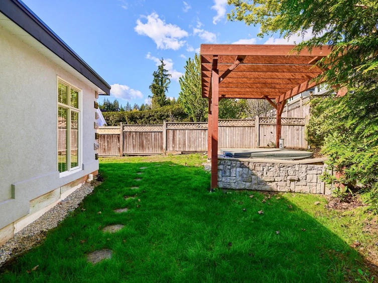 1373 Glenbrook Street, Coquitlam, BC, V3E 3G8 - 28