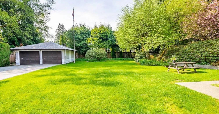 8140 Hunter Street, Burnaby, BC, V5A 2B9 - 19
