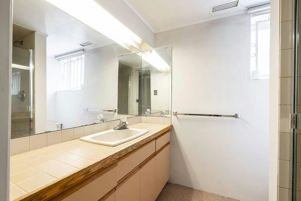8140 Hunter Street, Burnaby, BC, V5A 2B9 - 15