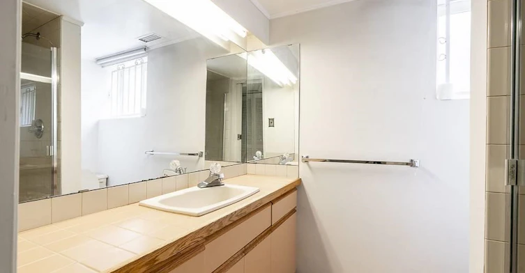 8140 Hunter Street, Burnaby, BC, V5A 2B9 - 15