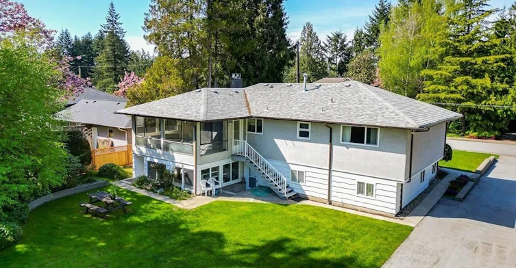 8140 Hunter Street, Burnaby, BC, V5A 2B9 - 2