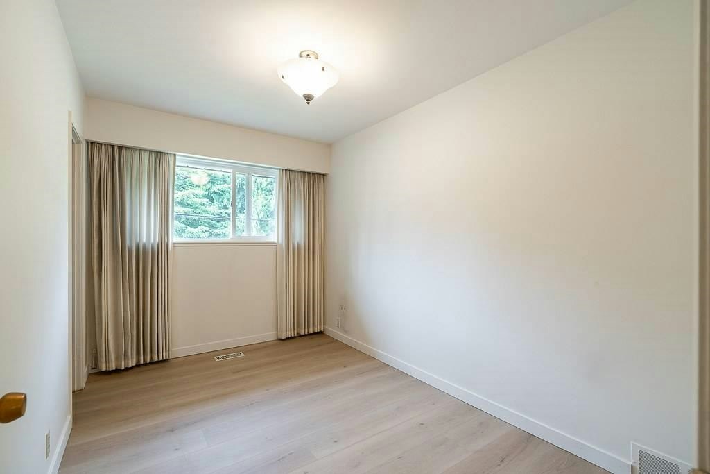 8140 Hunter Street, Burnaby, BC, V5A 2B9 - 16