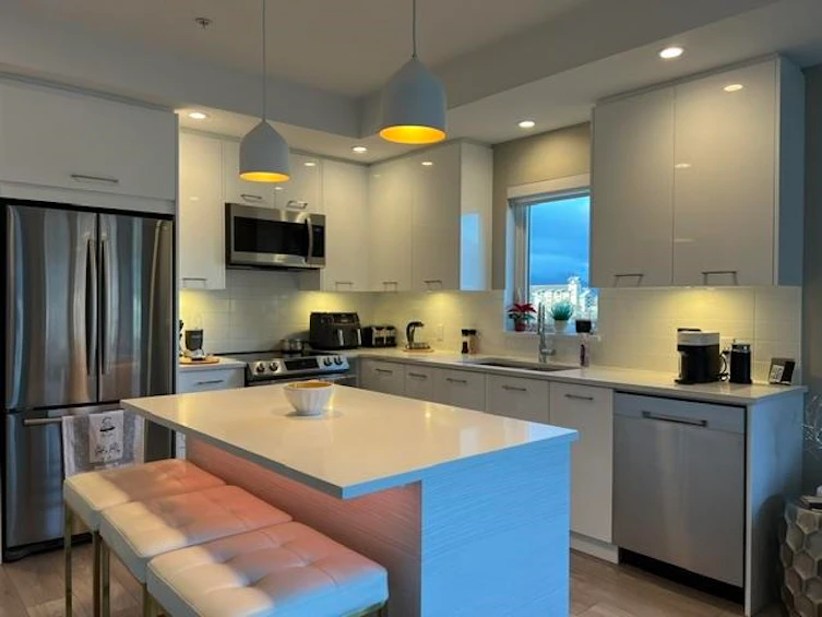516-38033 Second Avenue, Squamish, BC, V8B 0C4 - 2