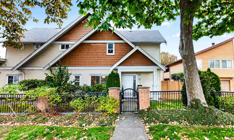 1-11331 Cambie Road