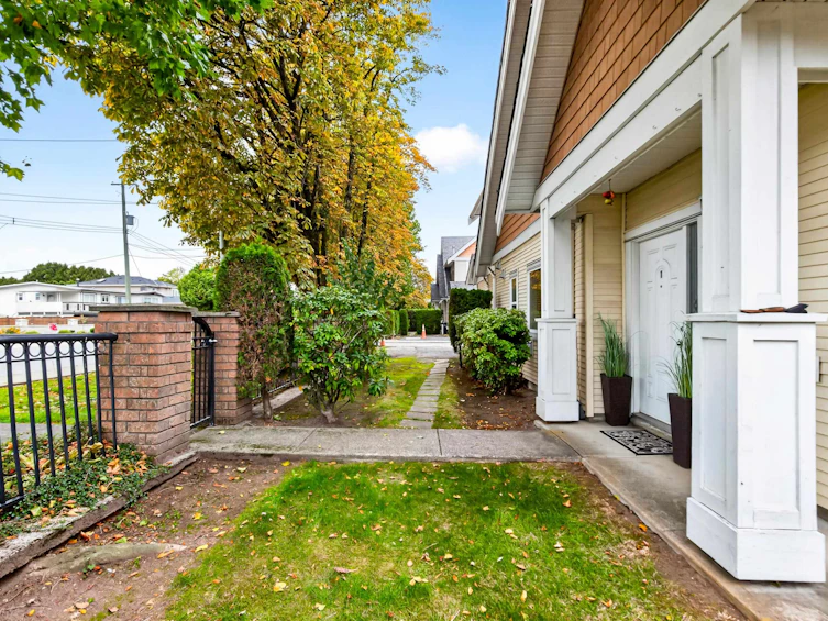 1-11331 Cambie Road, Richmond, BC, V6X 1L3 - 4
