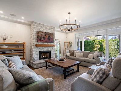 13761 22a Avenue - 4