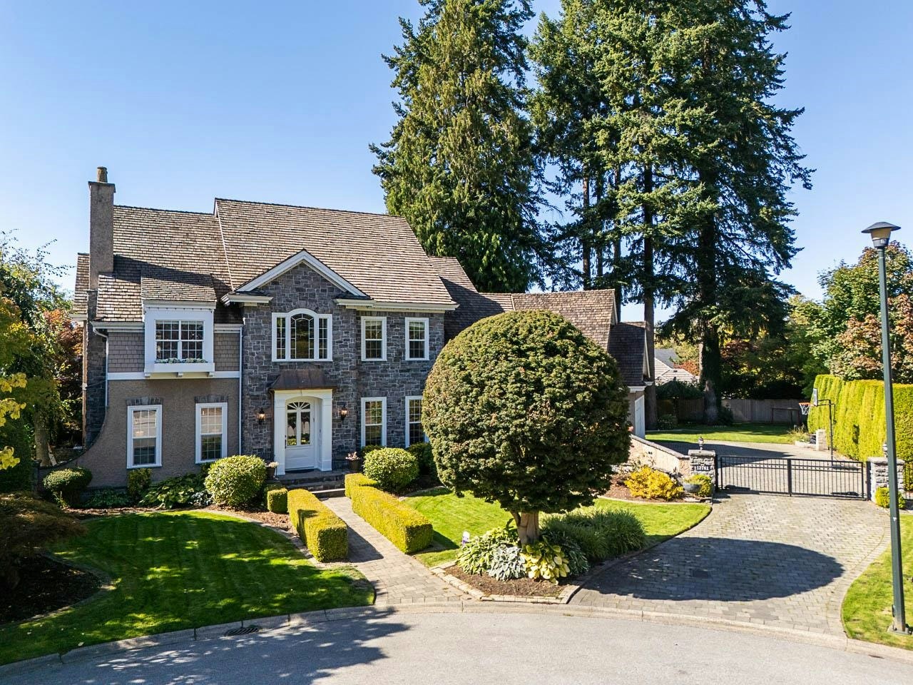13761 22a Avenue, Surrey, BC, V4A 9V8 - 2