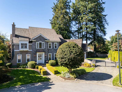 13761 22a Avenue - 2