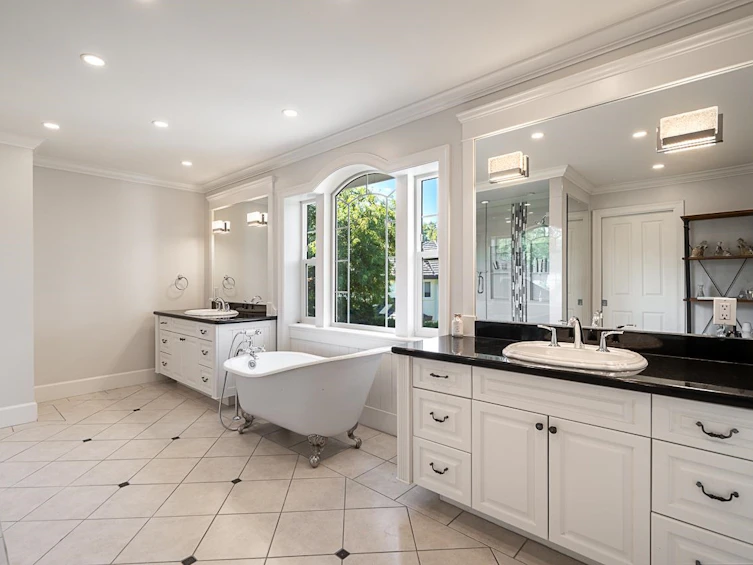 13761 22a Avenue, Surrey, BC, V4A 9V8 - 12