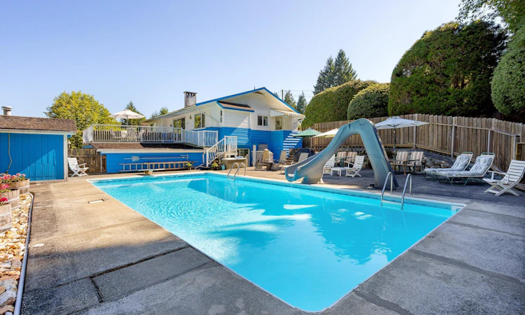1619 Stella Place