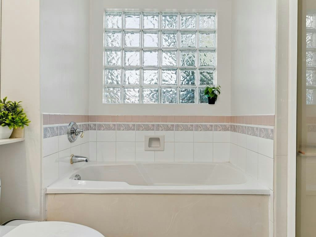 308-1150 Lynn Valley Road, North Vancouver, BC, V7J 1Z9 - 18
