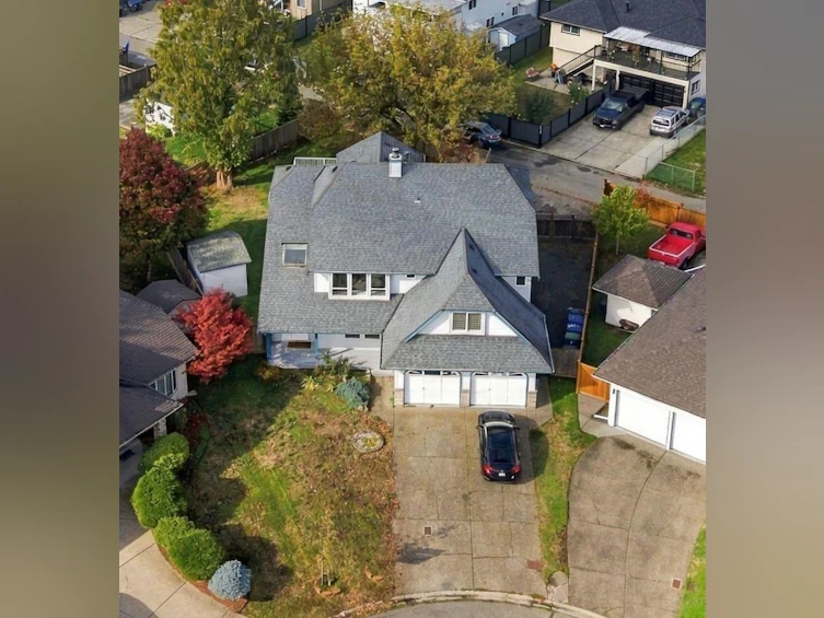 6375 187a Street, Surrey, BC, V3S 7W2