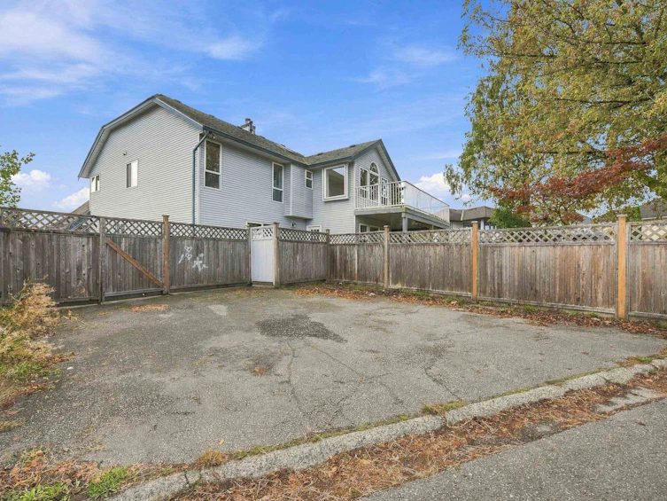 6375 187a Street, Surrey, BC, V3S 7W2 - 28
