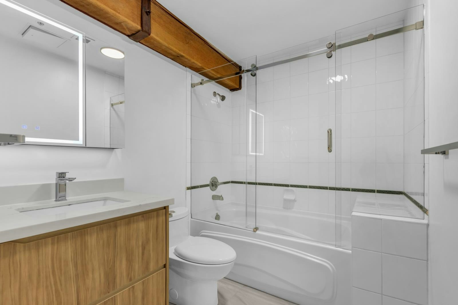 402-1178 Hamilton Street, Vancouver, BC, V6B 2S2 - 9