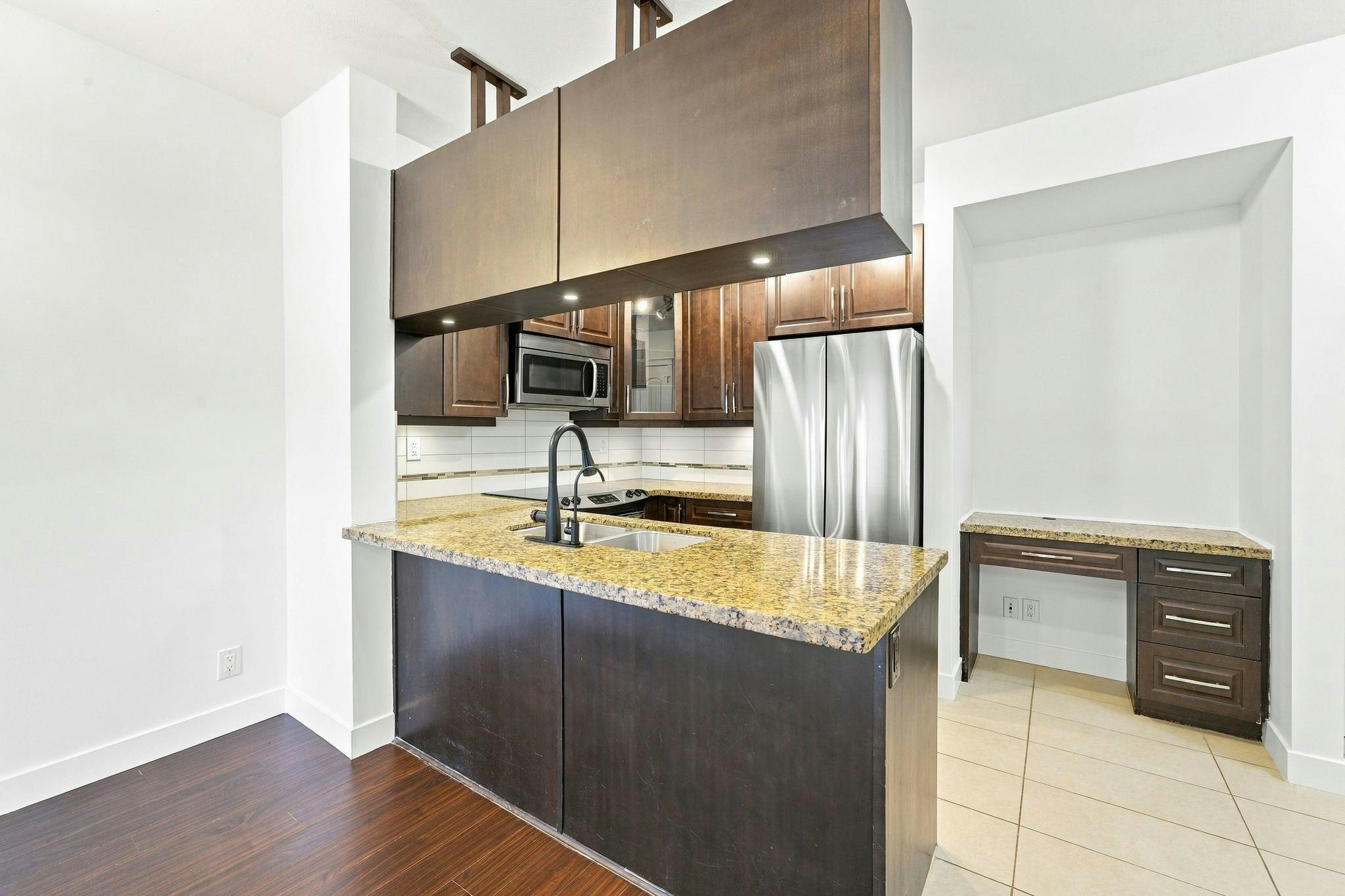 212-12525 190a Street - 5